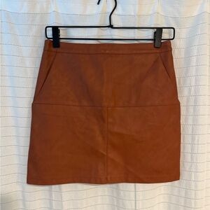 NWOT Shinestar Brown Vegan Leather Mini Skirt Size Medium